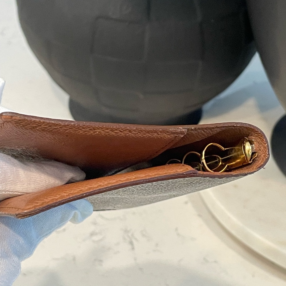Louis Vuitton Monogram PM Agenda - Picture 7 of 17